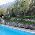 Venzo *