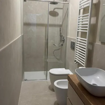 Venzo * 布雷佐内加尔达